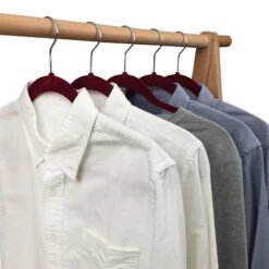 50-Pack Velvet Suit Hangers, Fuchsia -Furniture Store 50 pack velvet suit hangers fuchsia 5